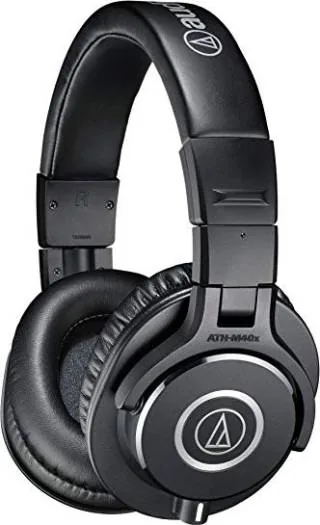 Audio-Technica ATH-M40x Professional Studio Monitor Headphones - Flat Response, Closed-Back, Over-Ear, 40mm Drivers, 90° Swivel Earcups, Dual Detachable Cables for Monitoring, Black | ATH-M40x price comparison Qatar – cheapest at Microless