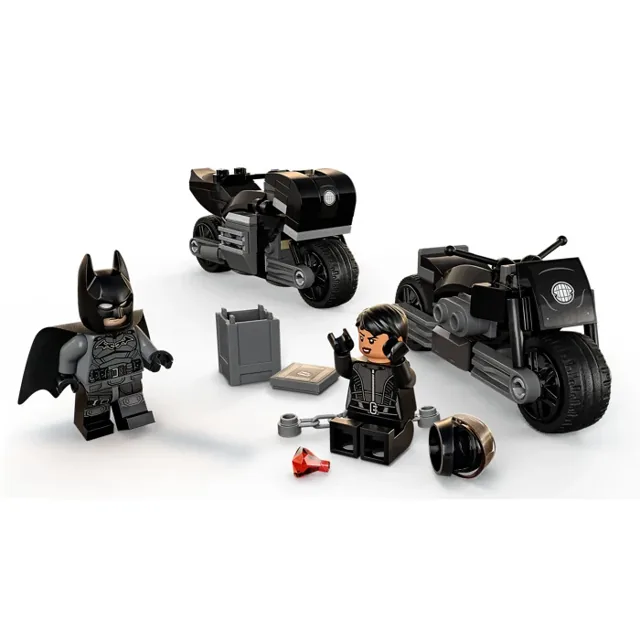 LEGO® Marvel Batman & Selina Kyle Motorcycle Pursuit 76179 price comparison in Qatar